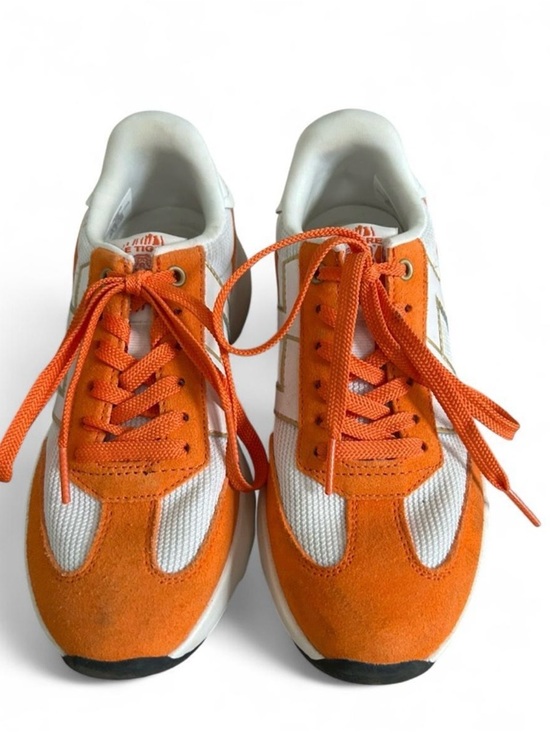 Le Tigre Shoes - Le Tigre Women’s Orange and White Suede Mesh Sneakers. Sz. 6